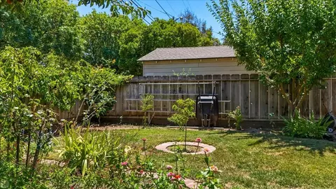 Exterior - 522 El Cajon Ave, Modesto, CA 95350 photo 29 of 30