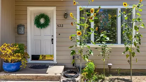 Exterior - 522 El Cajon Ave, Modesto, CA 95350 photo 5 of 30