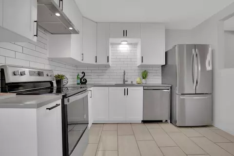 Kitchen - 1809 Deborah St, Tracy, CA 95376 photo 2 of 4