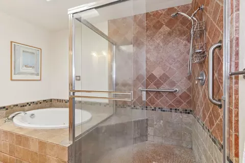 Bath - 23350 Barnes Ln, Colfax, CA 95713 photo 3 of 6