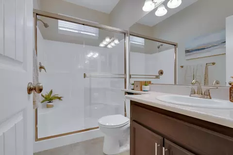 2544 Rolling Brook Way, Modesto, CA 95355 photo 7