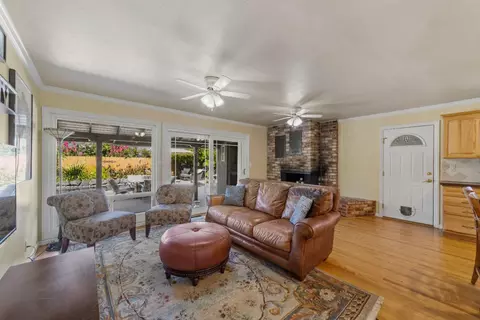 4819 Cameron Ranch Dr, Carmichael, CA 95608 photo 9
