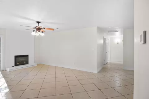Living - 3055 Marie Ct, Merced, CA 95340 photo 3 of 3