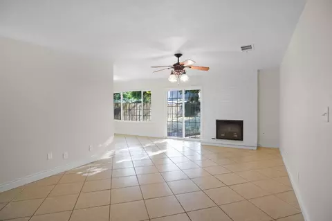 Living - 3055 Marie Ct, Merced, CA 95340 photo 1 of 3