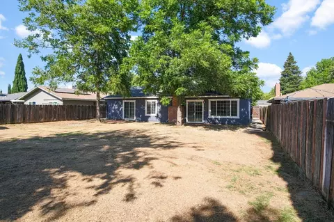 Exterior - 3055 Marie Ct, Merced, CA 95340 photo 5 of 7