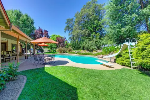 Exterior - 1050 Itow Ct, Penryn, CA 95663 photo 8 of 16