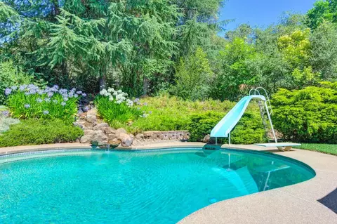 Exterior - 1050 Itow Ct, Penryn, CA 95663 photo 7 of 16