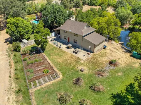 Exterior - 1050 Itow Ct, Penryn, CA 95663 photo 16 of 16