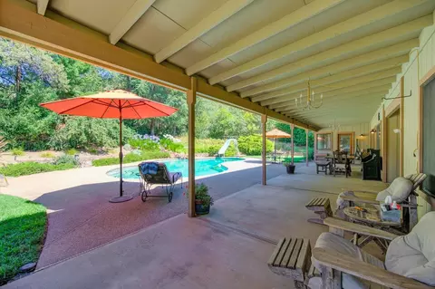 Exterior - 1050 Itow Ct, Penryn, CA 95663 photo 9 of 16