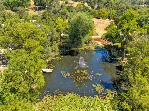 View/Area - 1050 Itow Ct, Penryn, CA 95663 photo 3 of 7