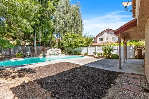 Exterior - 3917 Terhune Ct, Modesto, CA 95356 photo 3 of 8
