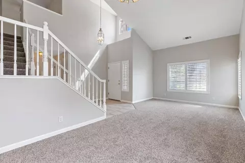 Living - 3917 Terhune Ct, Modesto, CA 95356 photo 2 of 5