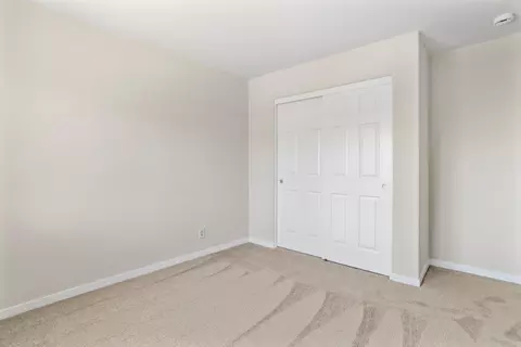 Bedroom - 905 Christy Ct, Tracy, CA 95376 photo 2 of 5