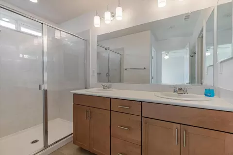 Bath - 6501 Brando Loop, Fair Oaks, CA 95628 photo 2 of 4