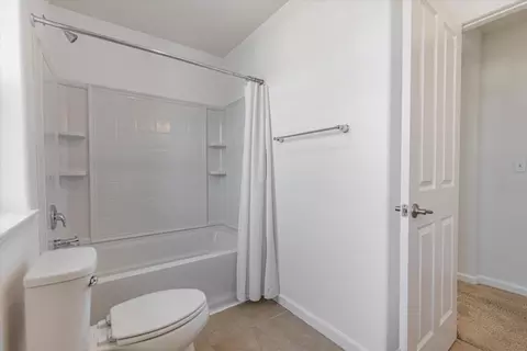 Bath - 6501 Brando Loop, Fair Oaks, CA 95628 photo 4 of 4