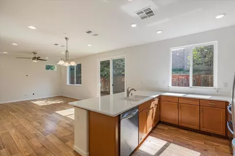 Living - 6501 Brando Loop, Fair Oaks, CA 95628 photo 4 of 8