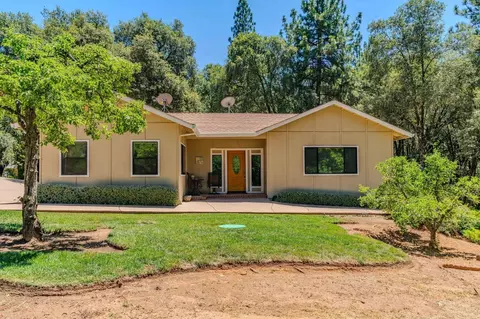 Exterior - 20301 E Clinton Rd, Jackson, CA 95642 photo 3 of 14