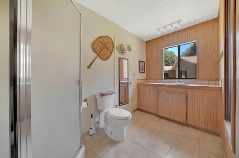 Bath - 20301 E Clinton Rd, Jackson, CA 95642 photo 6 of 6