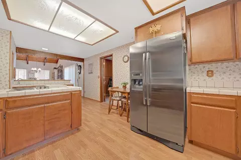 Kitchen - 20301 E Clinton Rd, Jackson, CA 95642 photo 8 of 9