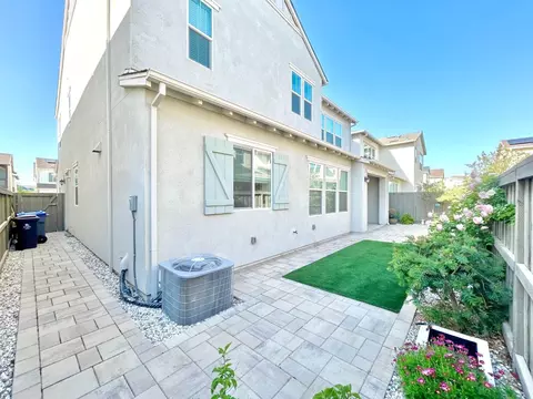 1053 Dolcini Ln, Davis, CA 95616 photo 36