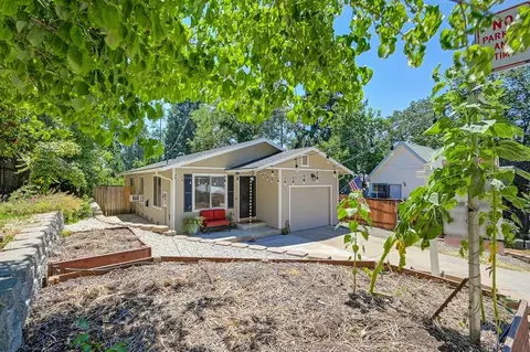 Exterior - 121 Marvin Ave, Colfax, CA 95713 photo 3 of 11