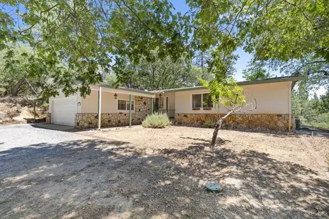 Exterior - 4810 Cedar Ravine Rd, Placerville, CA 95667 photo 3 of 10