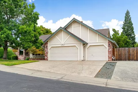 253 Firestone Dr, Roseville, CA 95678