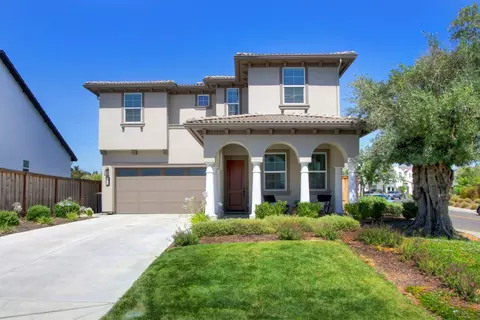3026 Bedford Falls Way, Sacramento, CA 95818