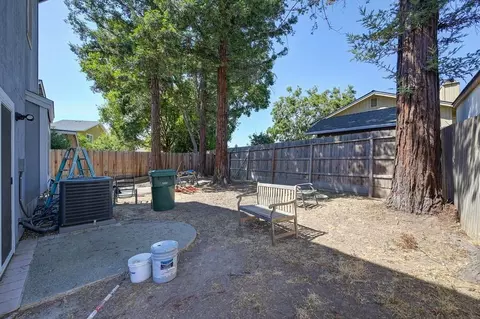 Exterior - 8123 Pinefield Dr, Antelope, CA 95843 photo 7 of 8