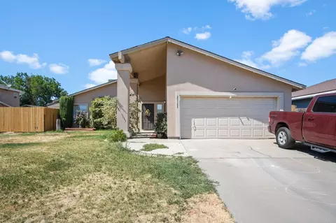 20324 Rhinestone Dr, Hilmar, CA 95324