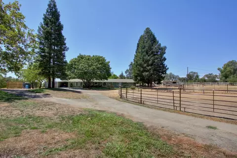Exterior - 7420 Carr Hall, Loomis, CA 95650 photo 19 of 21
