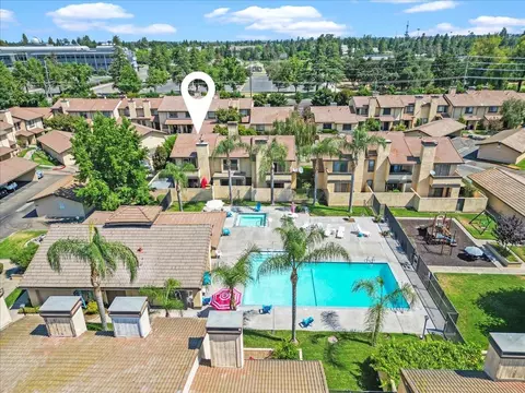 View/Area - 3138 Andre Ln, Turlock, CA 95382 photo 4 of 9