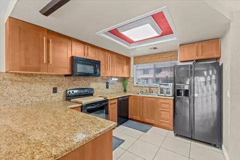 Kitchen - 3138 Andre Ln, Turlock, CA 95382 photo 1 of 5
