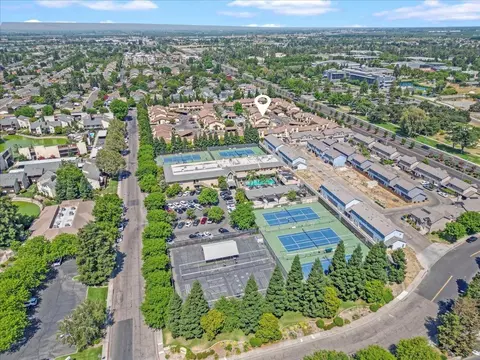 View/Area - 3138 Andre Ln, Turlock, CA 95382 photo 8 of 9