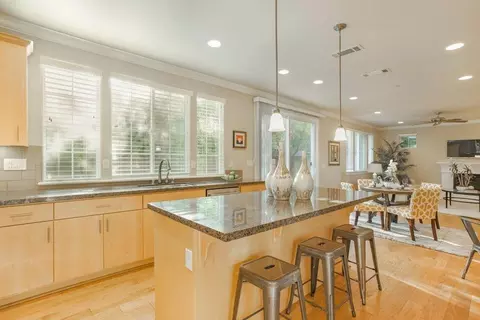 Kitchen - 4571 Blue Oak Pl, Davis, CA 95618 photo 3 of 6