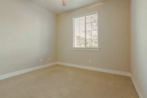 Bedroom - 4571 Blue Oak Pl, Davis, CA 95618 photo 1 of 4