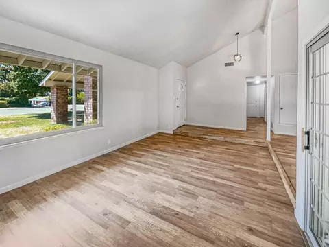 Living - 4712 Meyer Way, Carmichael, CA 95608 photo 3 of 6