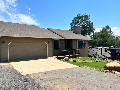 Exterior - 12969 Beckwith Cir, Sonora, CA 95370 photo 3 of 11