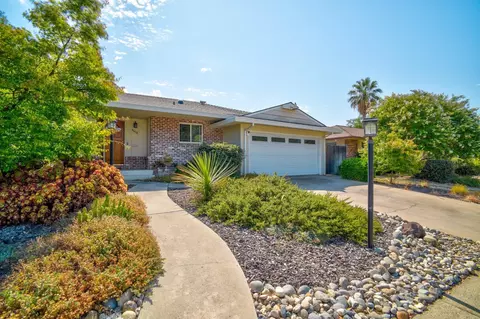 4608 Jan Dr, Carmichael, CA 95608 photo 5