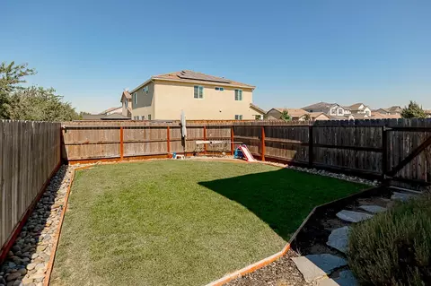 Exterior - 1631 Fulton Ave, Ripon, CA 95366 photo 3 of 7