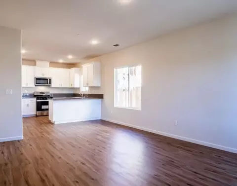 644 Cadiz Ave, Merced, CA 95341 photo 2