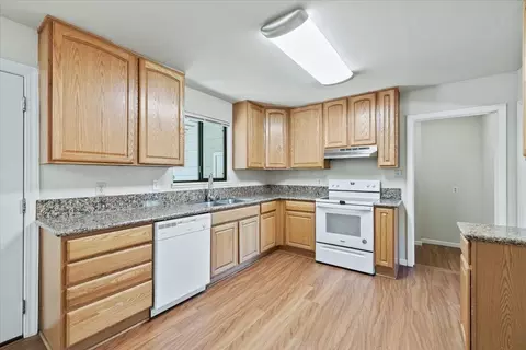 6904 Main Ave, Orangevale, CA 95662 photo 17