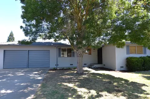 2575 E Canal Dr, Turlock, CA 95380 photo 4