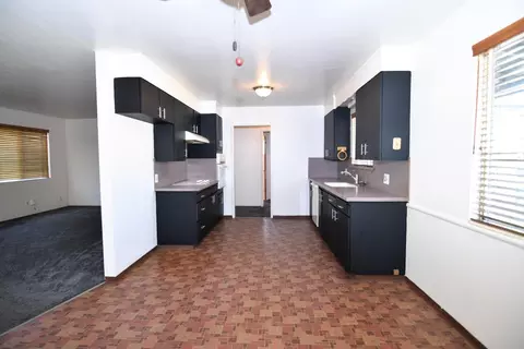 2575 E Canal Dr, Turlock, CA 95380 photo 9