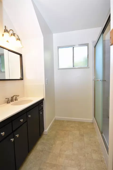 2575 E Canal Dr, Turlock, CA 95380 photo 17