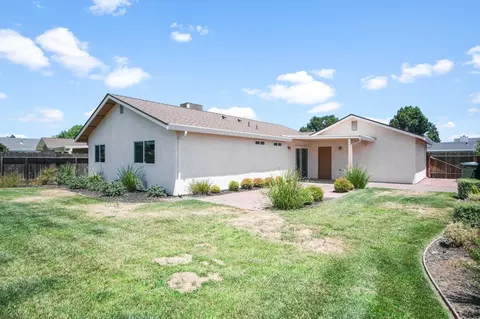 2425 Oxford Ave, Turlock, CA 95382 photo 22
