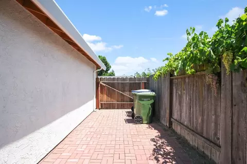 2425 Oxford Ave, Turlock, CA 95382 photo 21