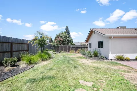 2425 Oxford Ave, Turlock, CA 95382 photo 23
