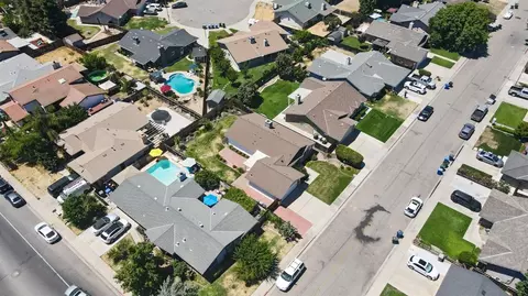 2425 Oxford Ave, Turlock, CA 95382 photo 28