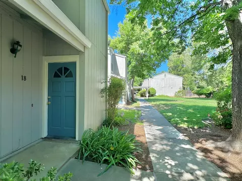 2300 Sycamore Ln #18, Davis, CA 95616 photo 1